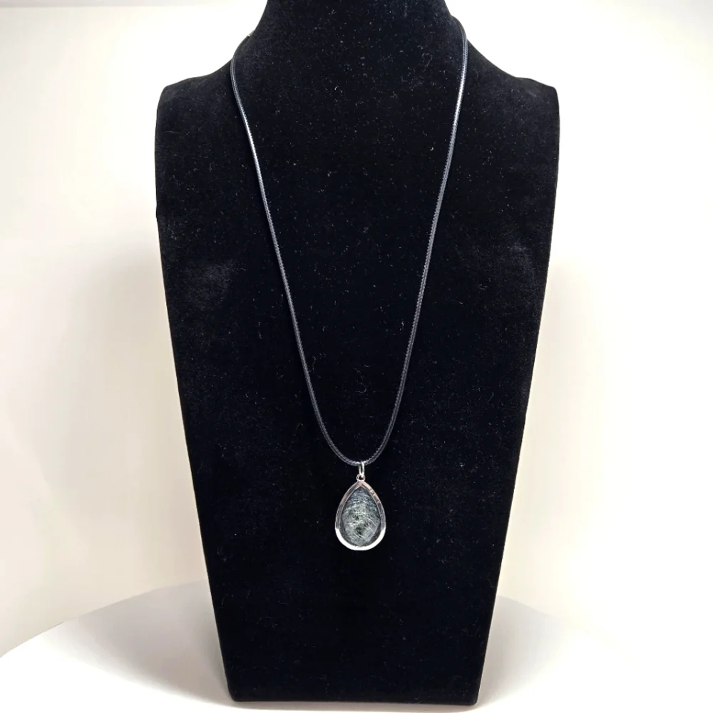 Source Unknown fun necklace